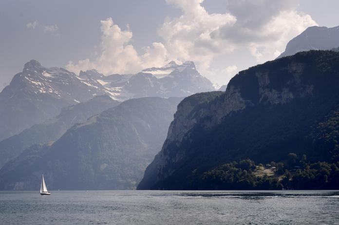 Zwitserland bereidt zich voor op tsunami’s
