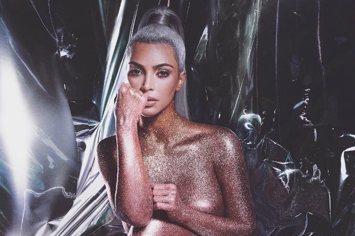 Kim Kardashian kopieert naaktfoto van Beyoncé