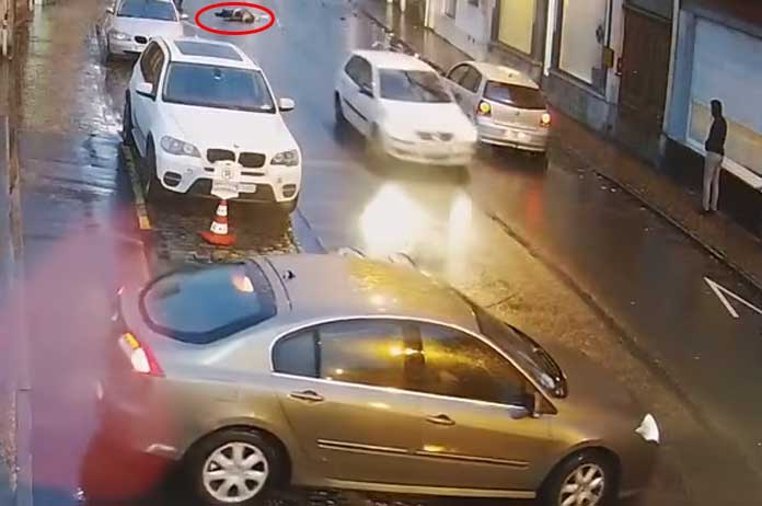 Gruwelijke beelden van aanrijding met vluchtmisdrijf in Schaarbeek. Politie zoekt dader! (video)