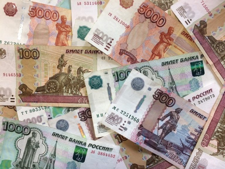 Gepensioneerde vrouw wint grootste lottojackpot ooit in Rusland