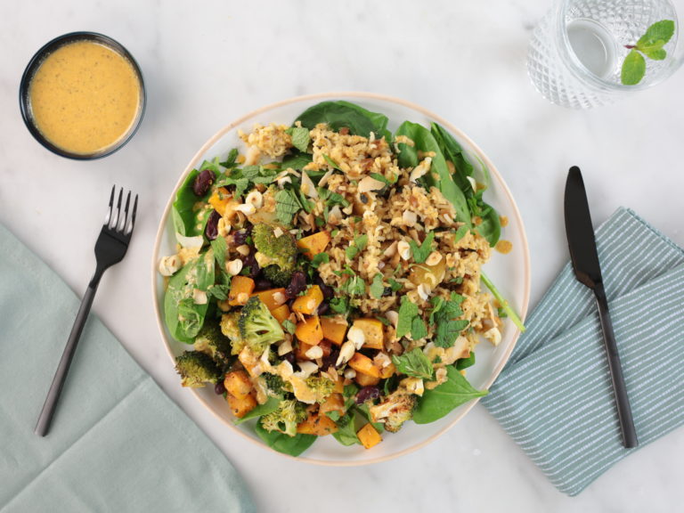 Ananas met gebakken rijst