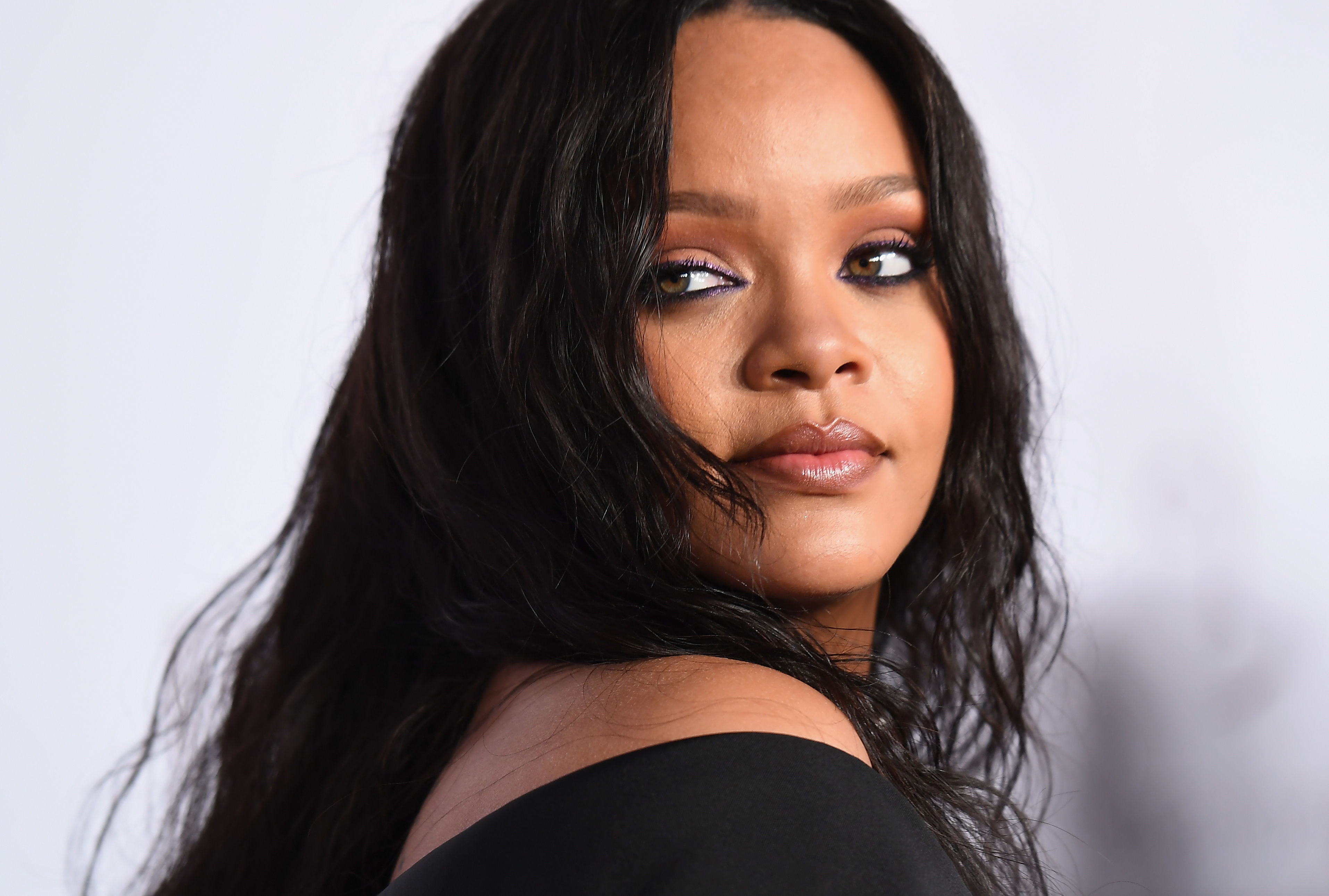 Rihanna wil einde maken aan wapengeweld na dood van neef