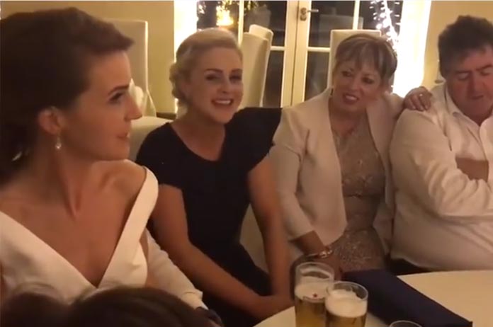 Prachtig: dit presteert deze dame om 5 uur ’s ochtends op een Iers trouwfeest! (video)