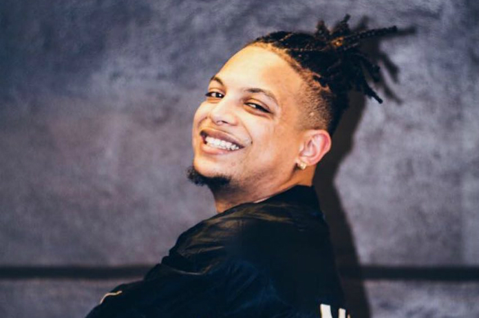 Ronnie Flex laat zich opnemen in afkickkliniek