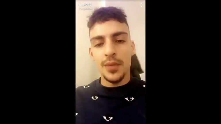 Vrouw die Boef een lift gaf bijt van zich af