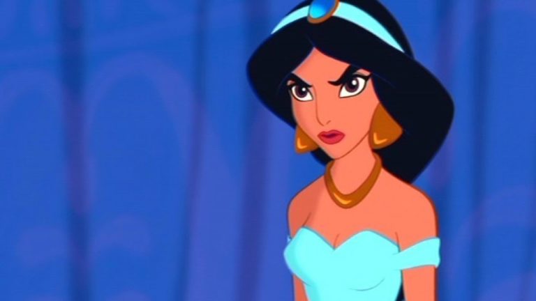 Make-up artiest geeft Disney-prinsessen een Indiase make-over