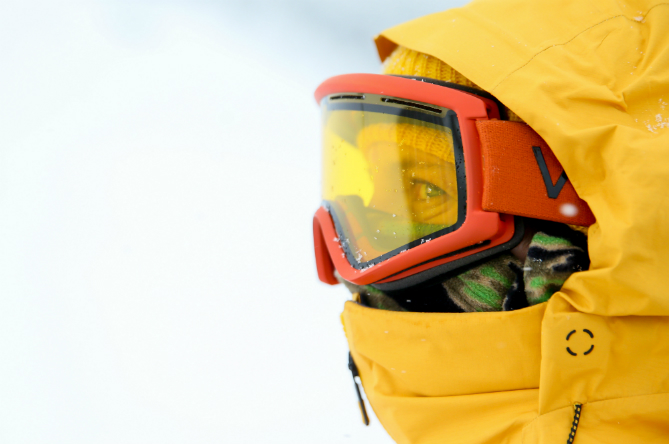 Snowboarder wint gouden medaille nadat hij zich overslaapt