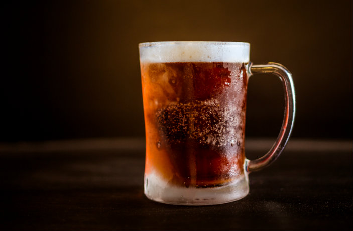 We kunnen steeds minder goed tegen alcohol