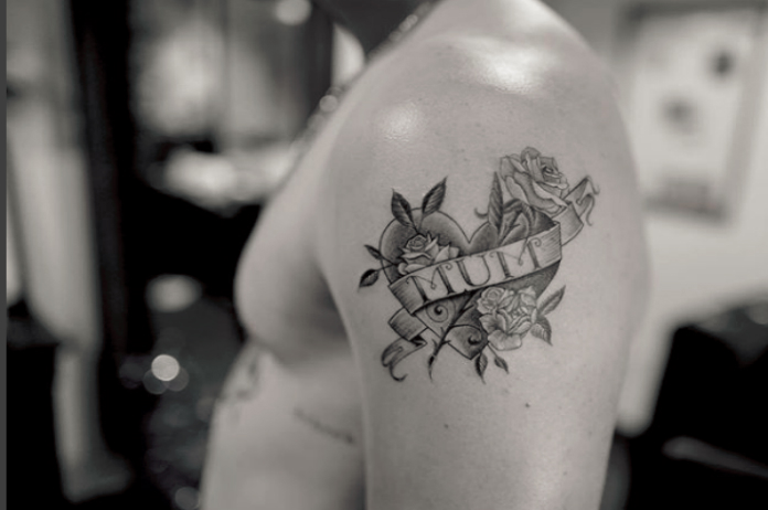 Brooklyn Beckham eert mama Victoria met tatoeage