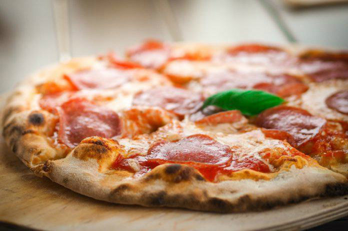 Stalker terroriseert slachtoffer met pizza’s