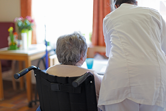 Op twee jaar tijd 35% meer openstaande vacatures in de zorg