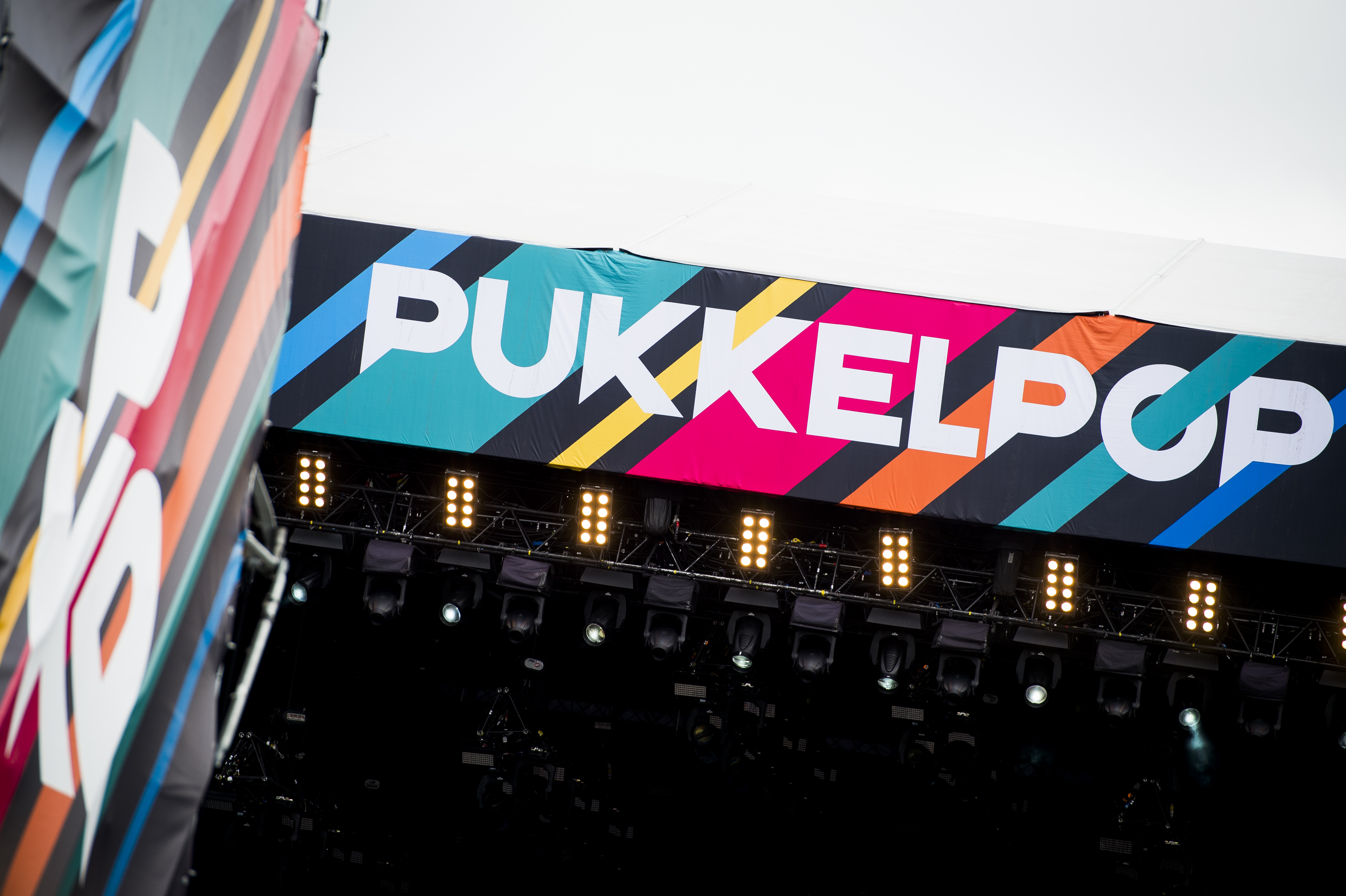 N.E.R.D. lekt per ongeluk affiche van Pukkelpop