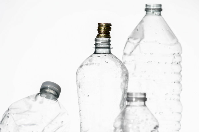 Nederland bereikt akkoord over statiegeld op plastic flessen