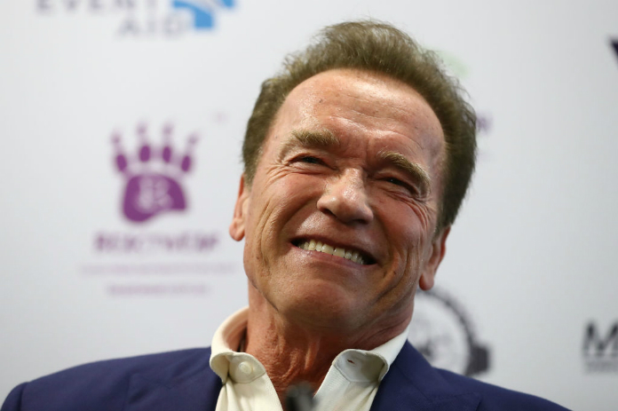Arnold Schwarzenegger reageert voor het eerst na hartoperatie: “Het gaat beter”