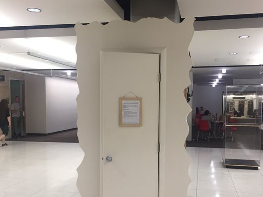 Deze universiteit plaatste een ‘weenkast’ voor tijdens de examens