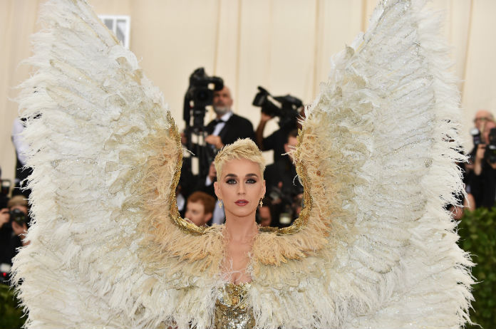 IN BEELD. De meest geflipte outfits van het Met Gala