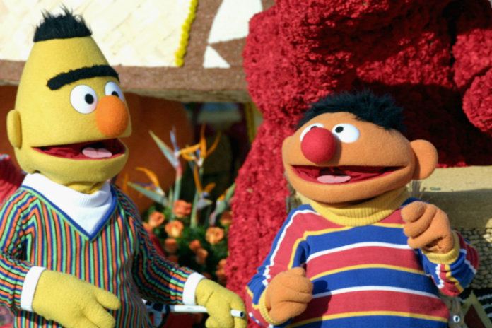 Bert en Ernie zijn ‘The Happytime Murders’-poppenkast beu