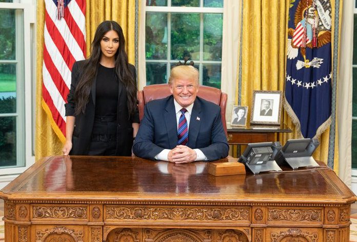 Kim Kardashian: “Bedankt voor je tijd, president Trump”