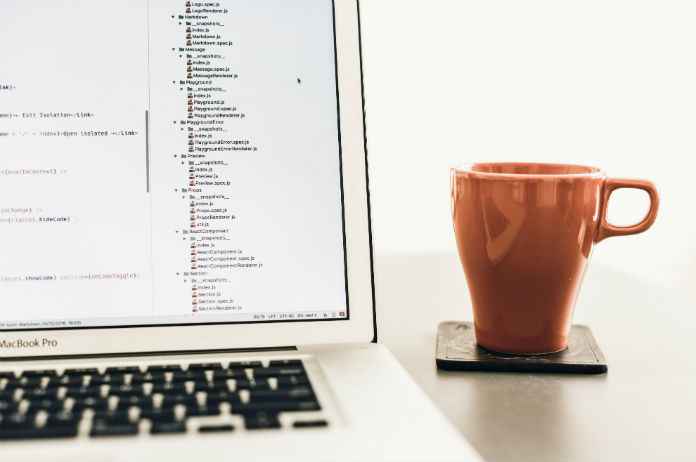 Koffie beu? Deze drankjes houden je ook scherp op het werk