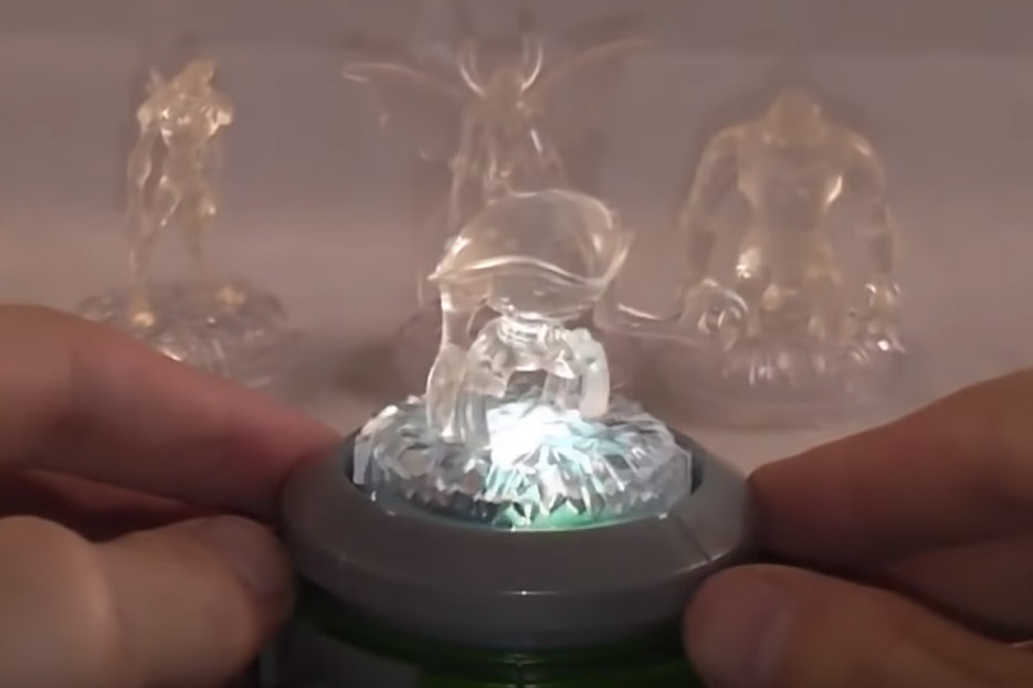 Internet in de war door dit filmpje! Begrijp jij wat hier gaande is? (video)