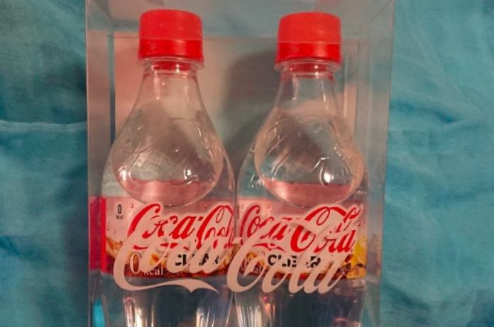 Doorzichtige frisdrank verovert Japan