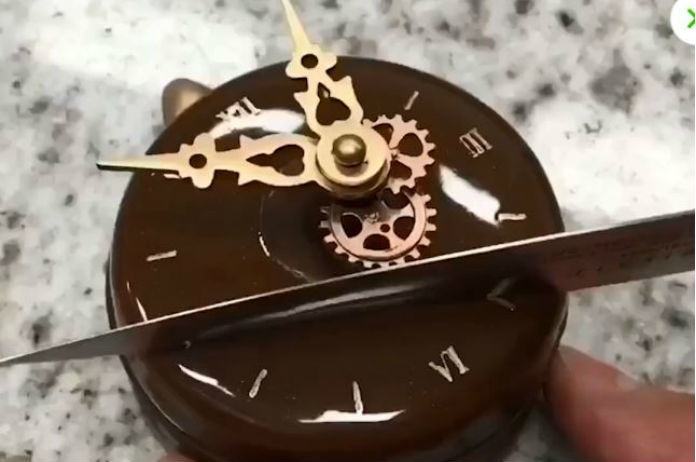 Deze patissier maakt heerlijke kunstwerken uit chocolade