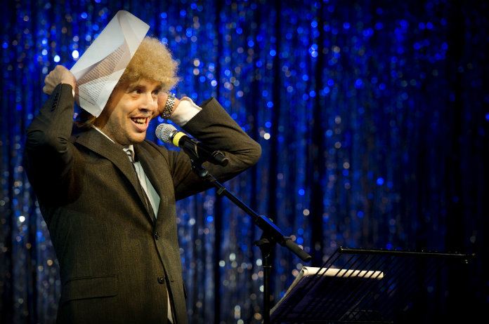 Jan Jaap van der Wal ziet huis in vlammen opgaan