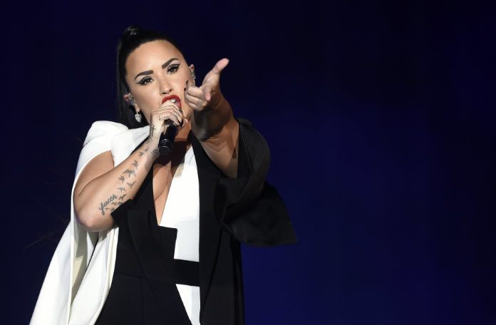 Popster Demi Lovato opgenomen in het ziekenhuis na vermoedelijke overdosis