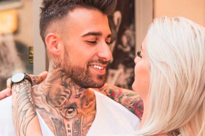 Benieuwd? Pommeline toont haar nieuwe billen