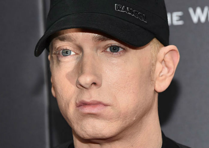 Eminem knipt zichzelf van ‘legendarische’ selfie