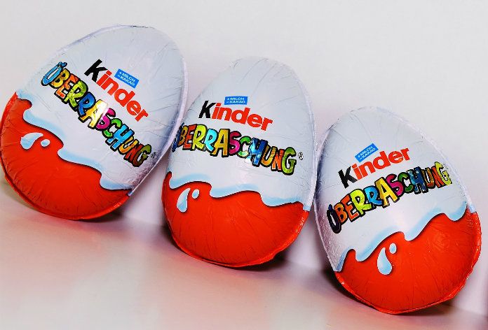 Vrouw vraagt man ten huwelijk met ei in haar vagina