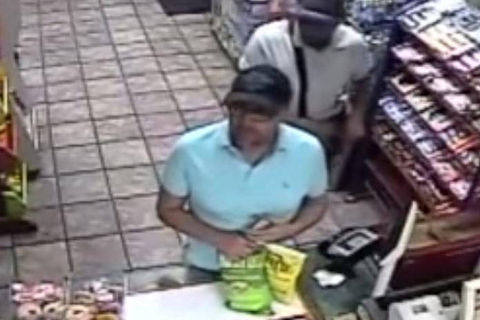 In een flits: zo snel gaan kredietkaartfraudeurs te werk (video)