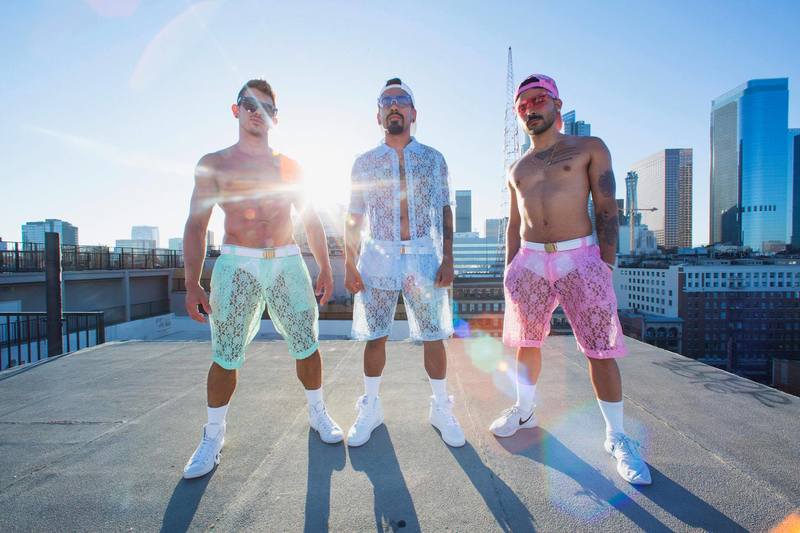 Lekker fris voor de zomer: kanten shorts voor mannen