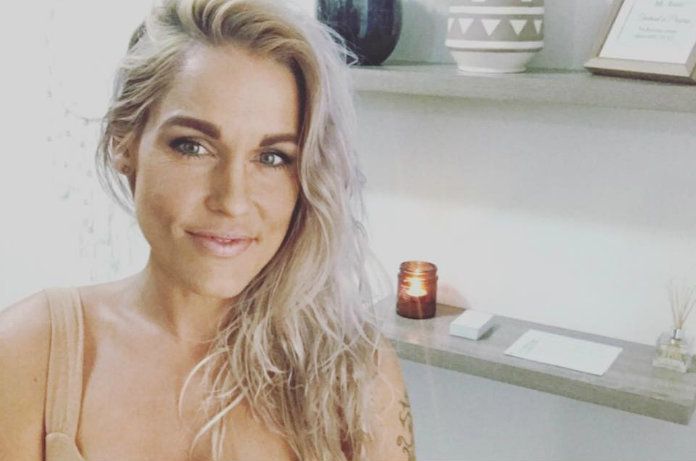 35-jarige mama verdient 1.000 euro per week door vreemden te knuffelen