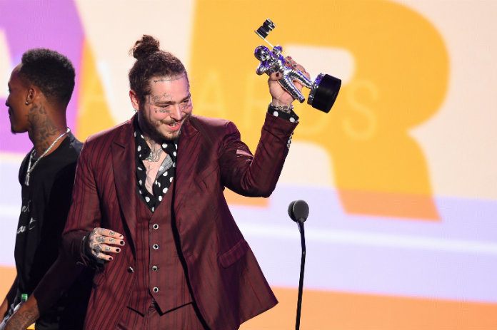 Privéjet met Post Malone aan boord moet een noodlanding maken