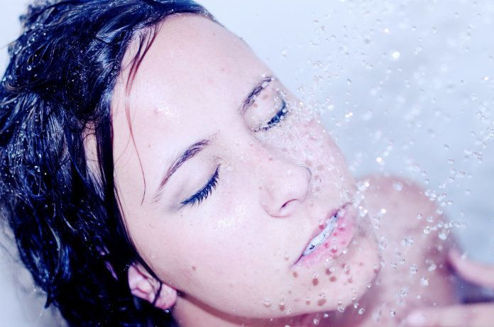 Koude douche op warme dagen: goed idee of niet?