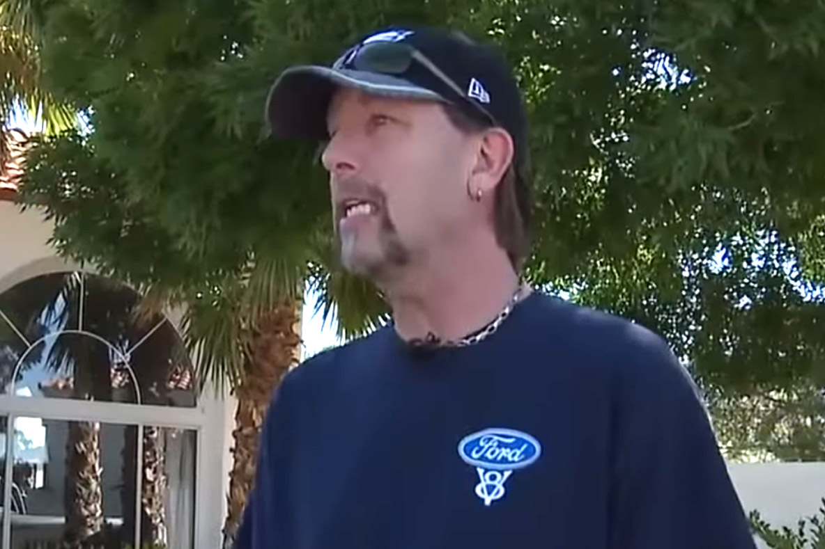 Man neemt op zeer bijzondere wijze wraak op zijn buren (video)