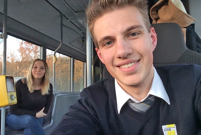 I Love My Job: Tim werkt bij De Lijn als buschauffeur