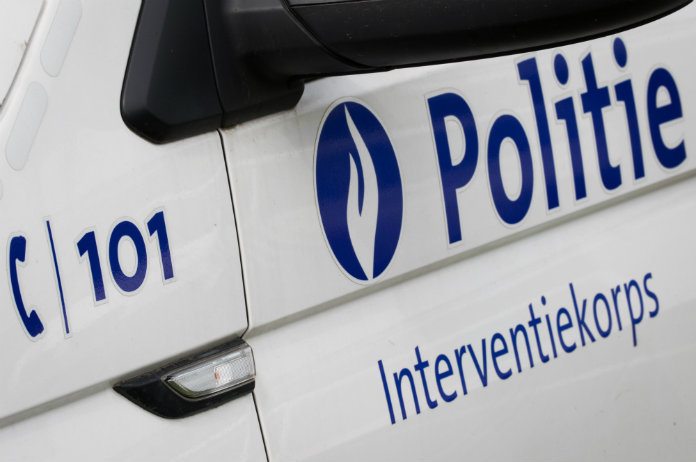 Agent gewond na aanval met mes nabij Maximiliaanpark