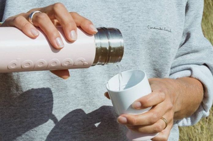 Dankzij nieuwe Dopper kan je nu milieuvriendelijk koffie meenemen