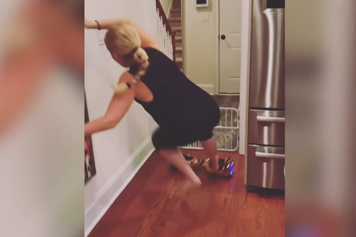 Mama ontdekt waarom je een hoverboard beter NIET in de keuken uittest (failcompilatie)