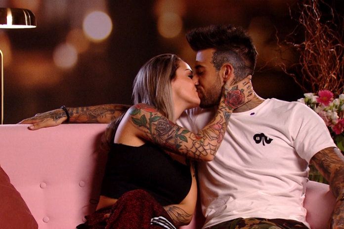 Kandidaten geven zich bloot tijdens vierde aflevering Sex Tape