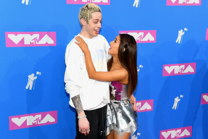 Ariana Grande en verloofde Pete Davidson zijn uit elkaar