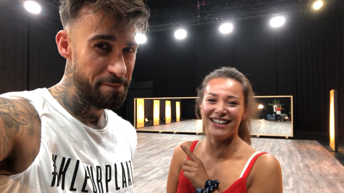 VIDEO. Fabrizio laat scheetjes in het bijzijn van danspartner Margot