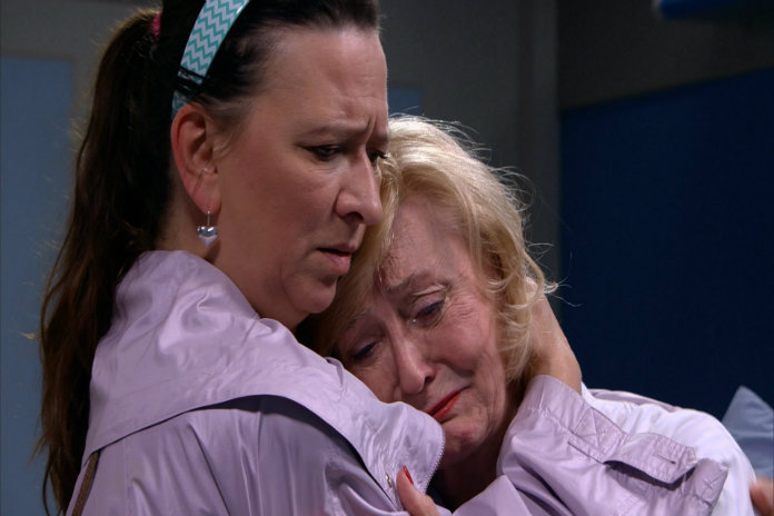 ‘Thuis’ brengt kookboek op de markt