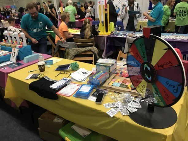 Britse universiteit geeft studenten tips om met sekswerk geld te verdienen