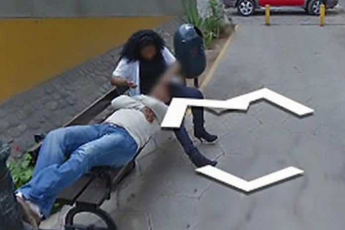 Man betrapt ontrouwe vrouw dankzij Google Maps