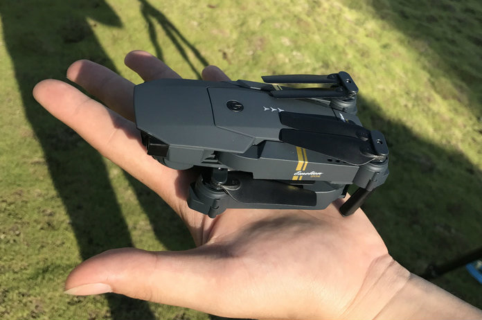 Met deze mini-drone maak je de leukste selfies