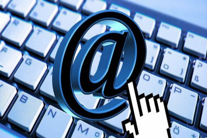 Maakt ‘E-mailloze Vrijdag’ organisaties efficiënter?