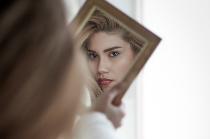 Dit worden de vreemdste esthetische trends in 2019